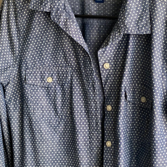 Old Navy Button Up-Polka Dot - Picture 4 of 4